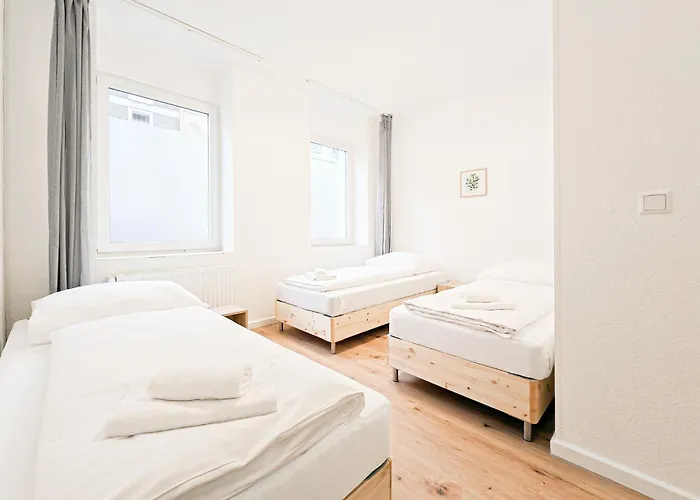 Апартаменты Tolstov - 1 - Citycenter - 25 Min To Messe Dus