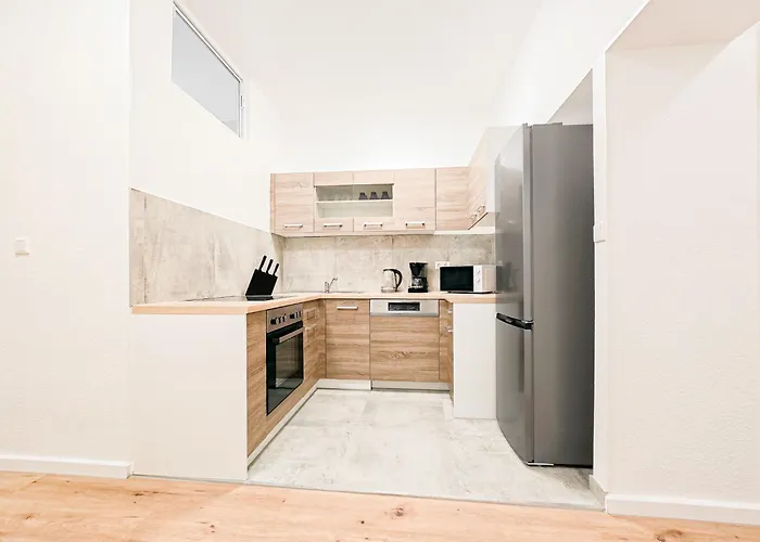 Tolstov - 1 - Citycenter - 25 Min To Messe Dus * Крефельд