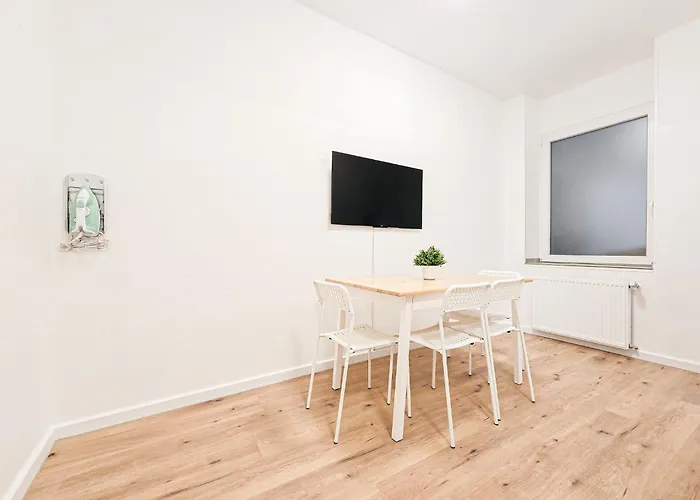 Tolstov - 1 - Citycenter - 25 Min To Messe Dus